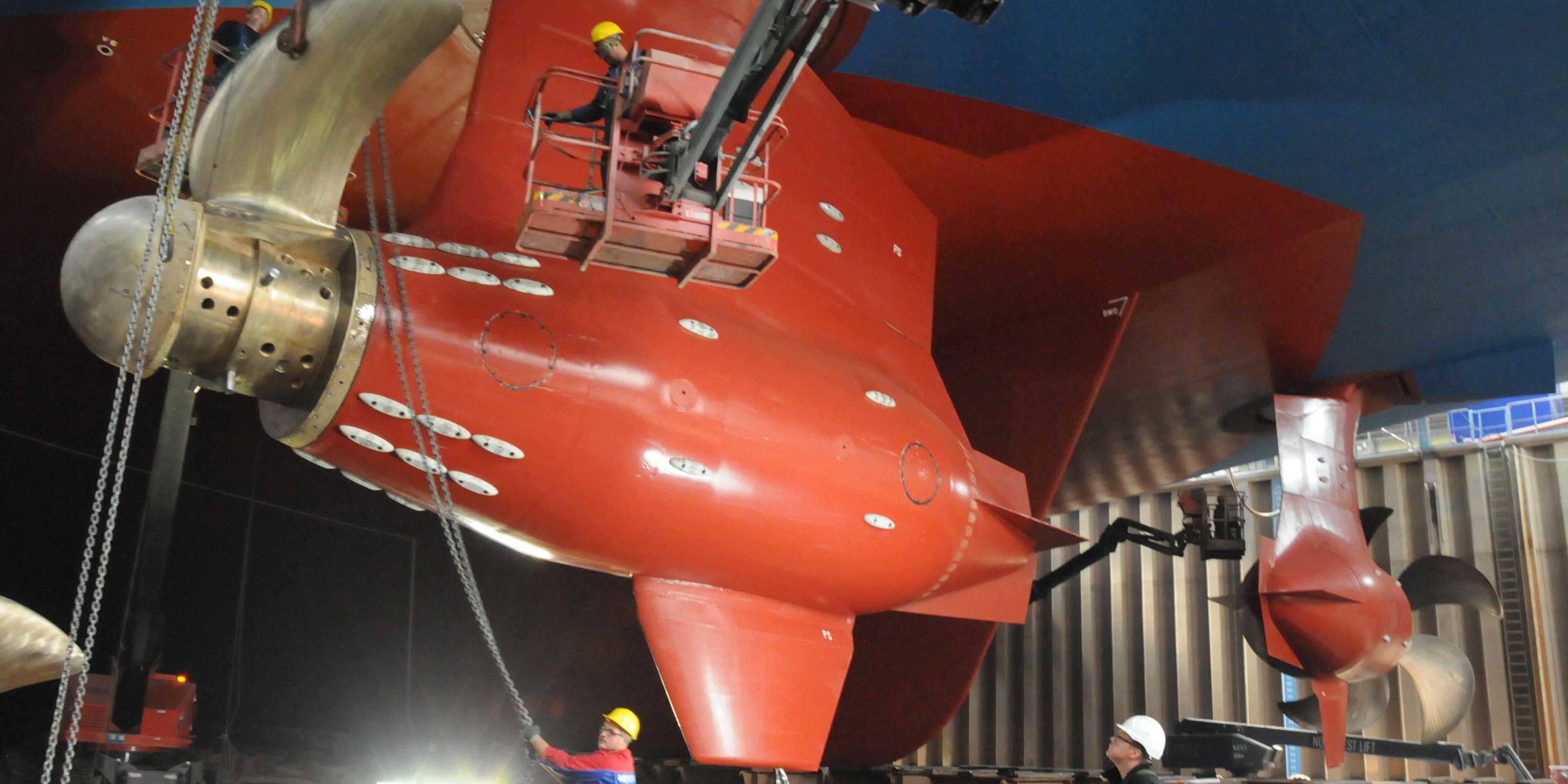 Azipod Montage Baudock Meyer Werft